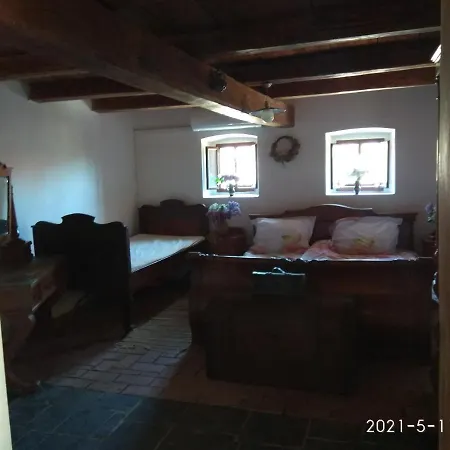 ゲストハウス Kemences Vendeghaz Kisgyőr