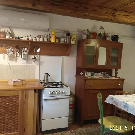 Kemences Vendeghaz * Kisgyőr